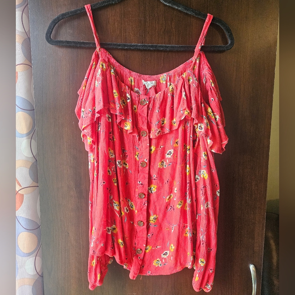 Maurices Cold Shoulder Red Floral Ruffle Blouse Size XL